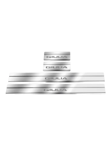 nakladki-progowe-alfa-romeo-giulia-stal-nierdzewna-polysk-grawer-lustro.webp