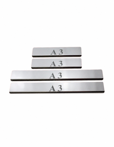 nakladki-progowe-audi-A3-stal-nierdzewna-polysk-grawer-lustro-chrom-1.png