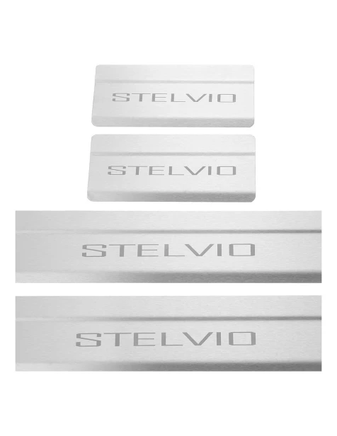 nakladki-progowe-alfa-romeo-stelvio-stal-nierdzewna-mat-grawer-szczotkowana-stal-1.webp