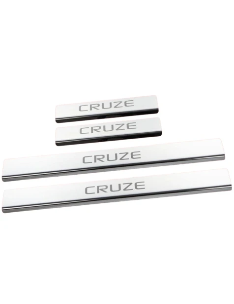 nakladki-progowe-chevrolet-cruze-stal-nierdzewna-polysk-grawer-lustro-chrom.jpg