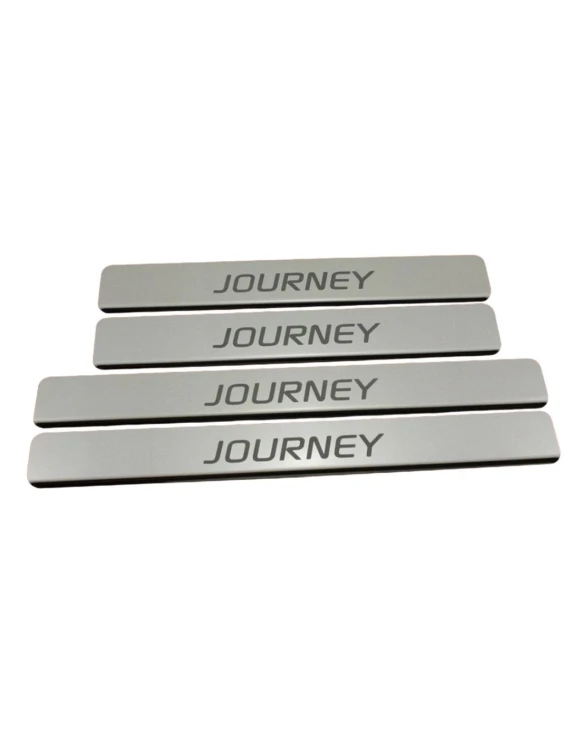 nakladki-progowe-Dodge-journey-stal-nierdzewna-polysk-grawer-lustro-chrom.jpg