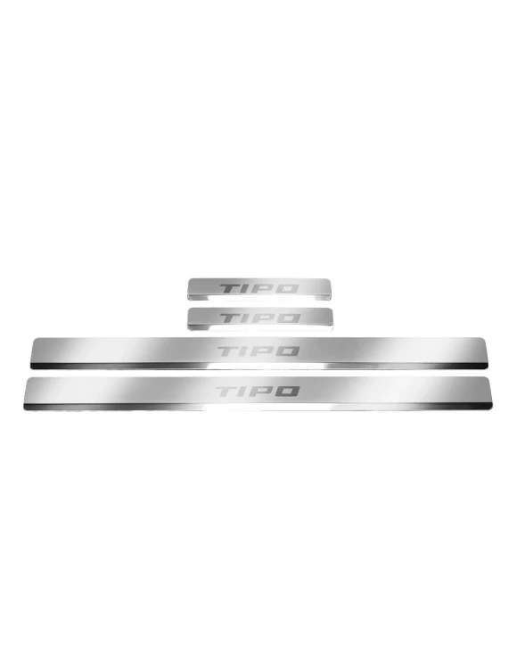 nakladki-progowe-fiat-tipo-mk2-stal-nierdzewna-polysk-grawer-lustro-chrom.webp