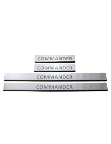 nakladki-progowe-jeep-commander-stal-nierdzewna-polysk-grawer-lustro-chrom.jpg