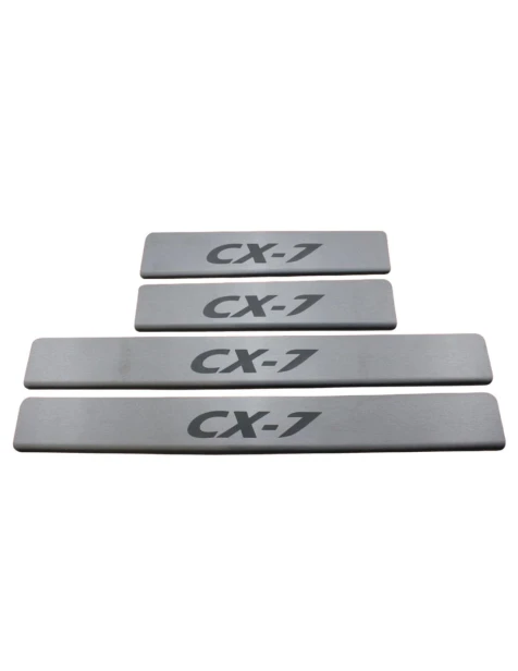 nakladki-progowe-mazda-cx-7-stal-nierdzewna-mat-grawer-szczotkowana-stal (2).jpg