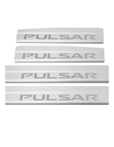 nakladki-progowe-nissan-pulsar-stal-nierdzewna-mat-grawer-szczotkowana-stal (2).webp