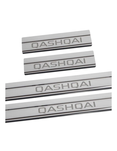 nakladki-progowe-nissan-qashqai-mk1-stal-nierdzewna-polysk-grawer-lustro-chrom.webp