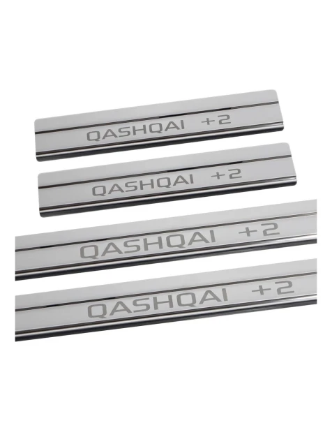 nakladki-progowe-nissan-qashqai-2-2-mk1-stal-nierdzewna-polysk-grawer-lustro-chrom.webp