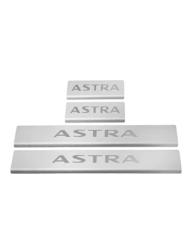 nakladki-progowe-opel-astra-K-stal-nierdzewna-mat-grawer-szczotkowana-stal (2).webp