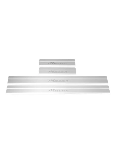 nakladki-progowe-porshe-macan-stal-nierdzewna-mat-grawer-szczotkowana-stal.webp