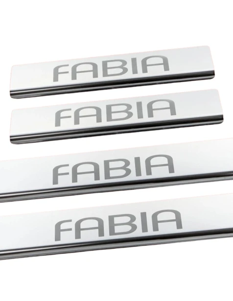nakladki-progowe-skoda-fabia-mk2-stal-nierdzewna-polysk-grawer-lustro-chrom.jpg