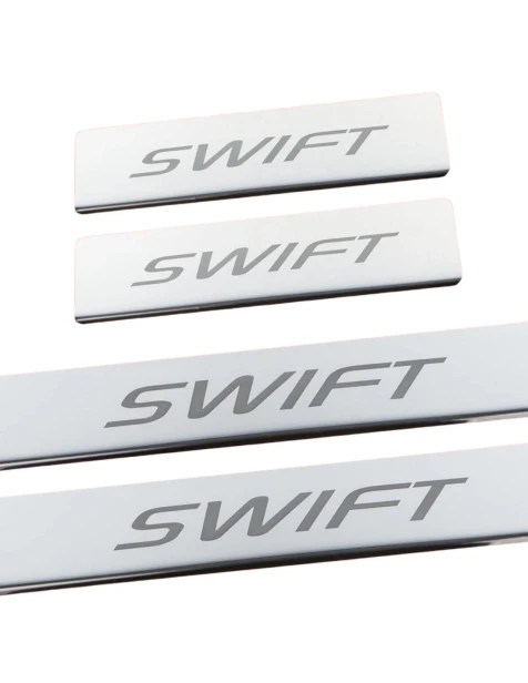 nakladki-progowe-suzuki-swift-Mk5-stal-nierdzewna-polysk-grawer-lustro-chrom.jpg