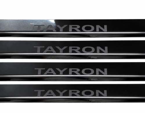 nakladki-progowe-volkswagen-tayron-stal-nierdzewna-polysk-grawer-lustro-chrom.png