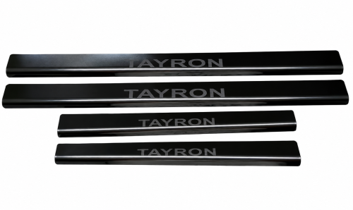 nakladki-progowe-volkswagen-tayron-stal-nierdzewna-polysk-grawer-lustro-chrom 1.png