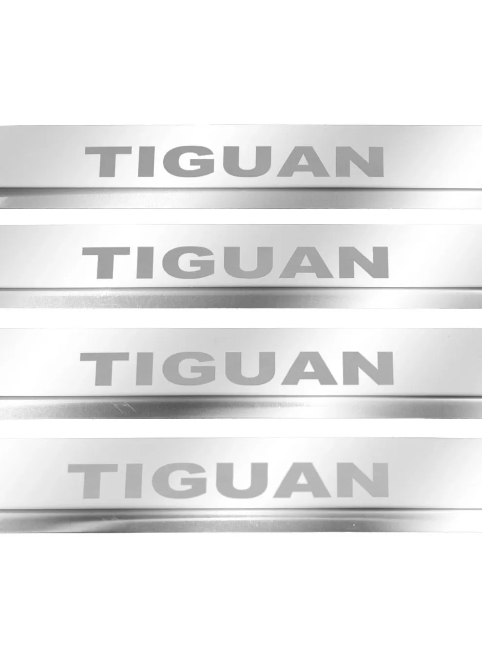 nakladki-progowe-vw-tiguan-mk2-stal-nierdzewna-polysk-grawer-lustro-chrom (1).webp